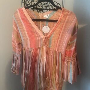 En Crème Boutique Flowy Multicolor Top